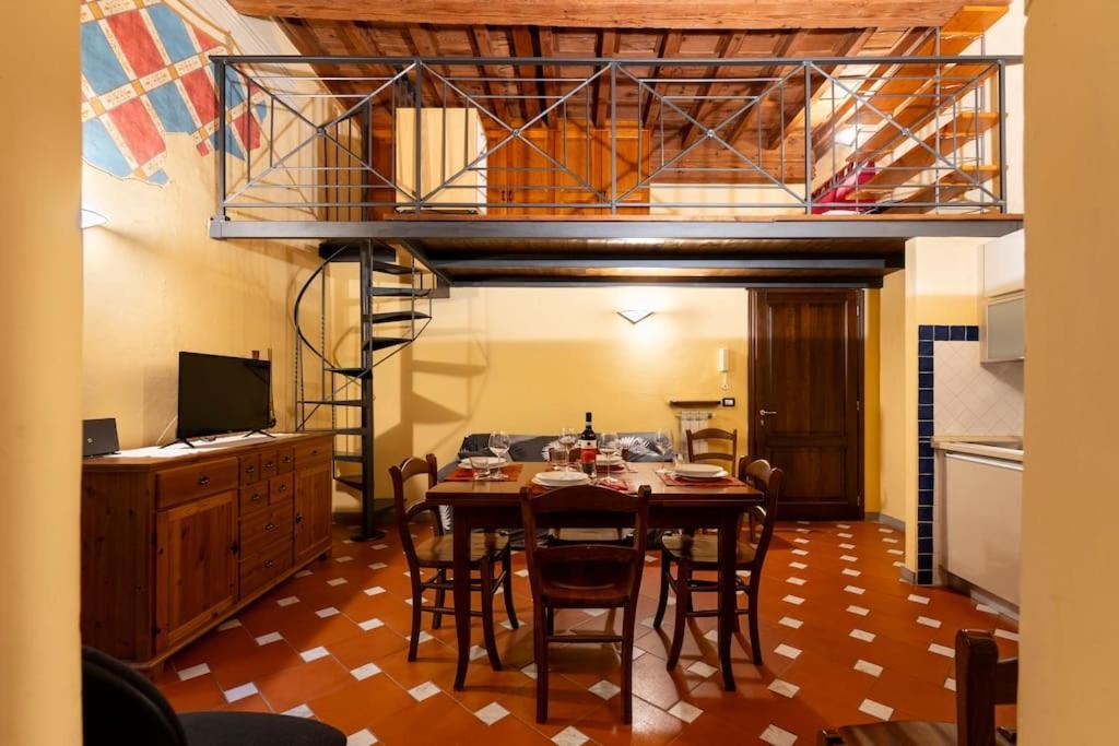 Keys Of Italy - Serragli 55 - Stile Rustico Rinascimentale In Oltrarno Florence Buitenkant foto